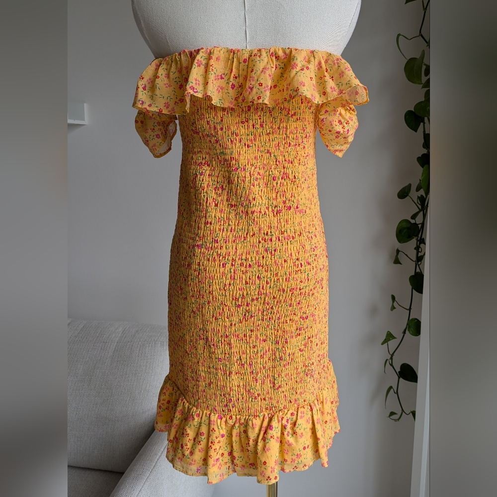 Lovers & Friends Cendall Dress Golden Rod Ditsy - Picture 3 of 10